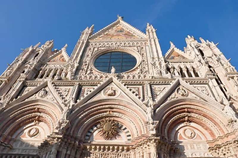 Billet Sienne : Visite à pied et billets coupe-file pour le Duomo