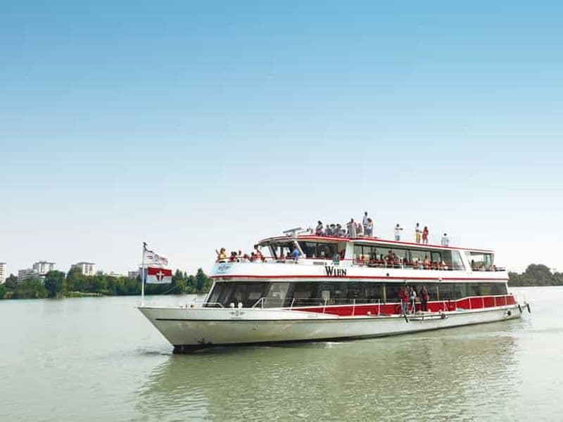 Billet Vienne : Croisière de 3,5 heures sur le Grand Danube