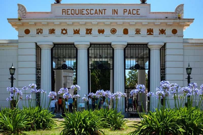 Billet Buenos Aires : Visite privée du cimetière de la Recoleta avec billets