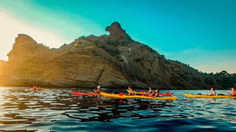 Billet La Ciotat : Visite guidée en kayak dans le parc national des Calanques