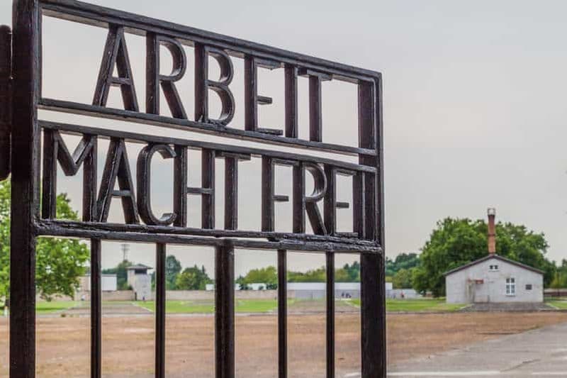 Billet Berlin : visite en bus de Sachsenhausen, East Side Gallery et Berlin Story Bunker