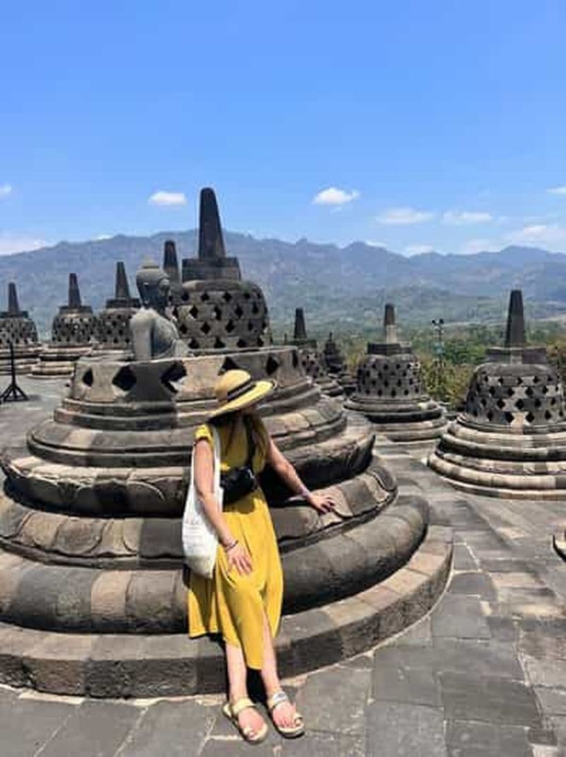 Billet Yogyakarta : garantie d'ascension du Borobudur et visite de Prambanan