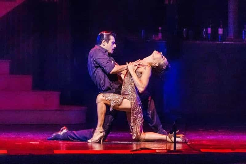 Billet Buenos Aires : Spectacle au Tango Porteño avec Dîner et Boissons