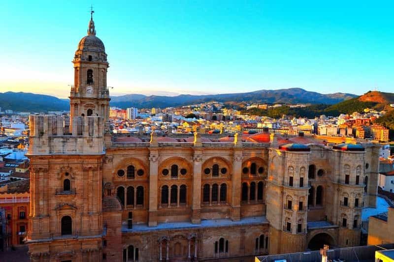 Billet Malaga: visite à pied du centre-ville avec dégustations de tapas