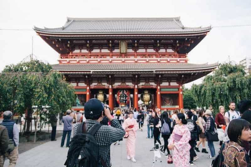 Billet Tokyo : visite d'Asakusa avec le temple Sensoji, le Skytree et des en-cas