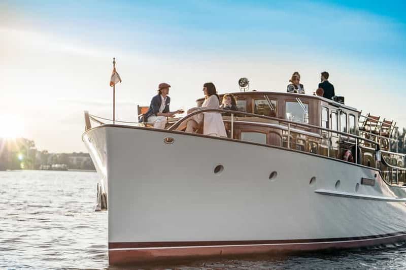 Billet Berlin : croisière d'une heure en style boutique à bord du FITZGERALD électrique