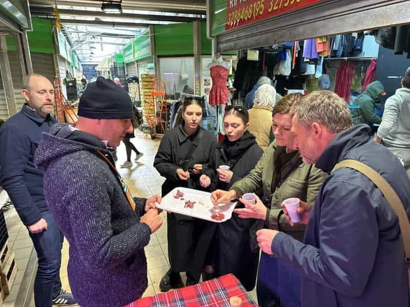 Billet Rome : Visite culinaire et vinicole de Prati avec la place Saint-Pierre