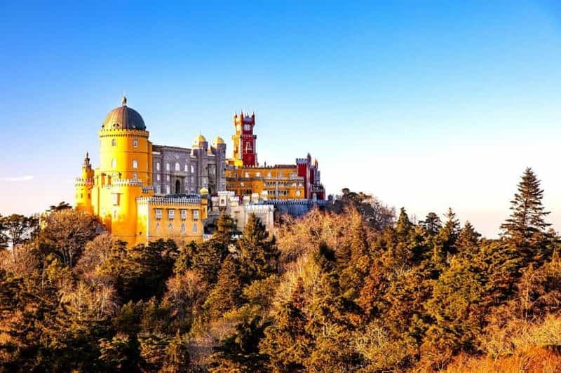 Billet Sintra : visite privée d'une jounée et option d'entrée au palais de Pena