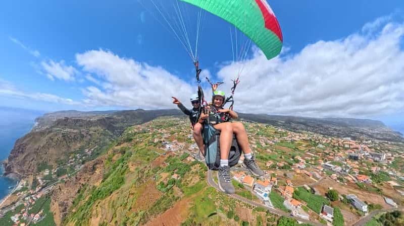 Billet Madère : vol en parapente tandem