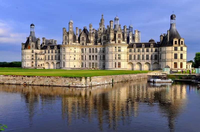 Billet A partir de Tours : Visite guidée des châteaux de Chenonceau et de Chambord
