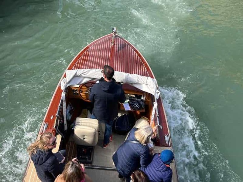 Billet Venise : bateau-taxi de la gare au centre ville/hôtel