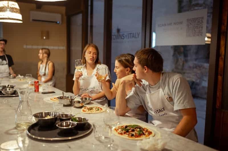 Billet Palerme : cours de cuisine sur la pizza et le gelato avec dîner et vin