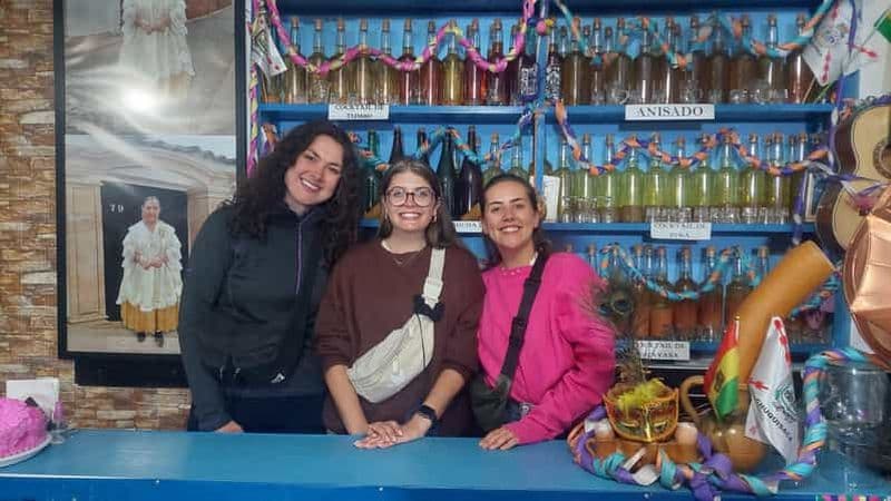 Billet Sucre : visite nocturne à pied dans la vieille ville (avec 3 boissons)