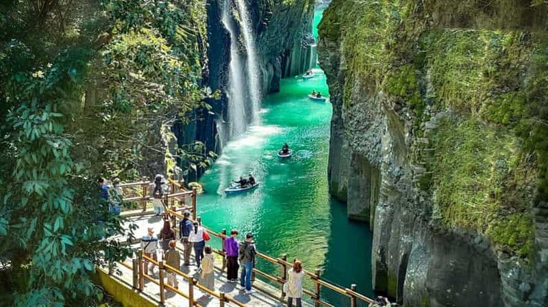 Billet Fukuoka : gorges de Takachiho et Amaterasu Railway avec bateau en option