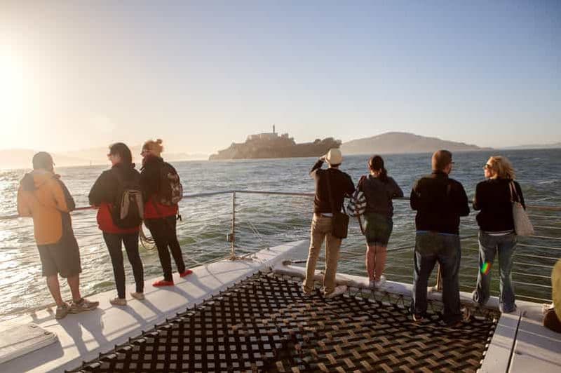 Billet Croisière au coucher du soleil dans la baie de San Francisco en catamaran de luxe