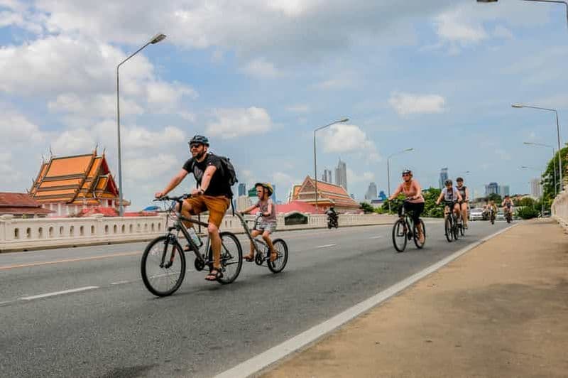 Billet Le passé de Bangkok avec une visite guidée à vélo et en bateau