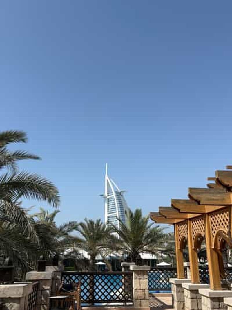 Billet Dubaï : visite guidée sur le thème du parfum au Dubai Mall