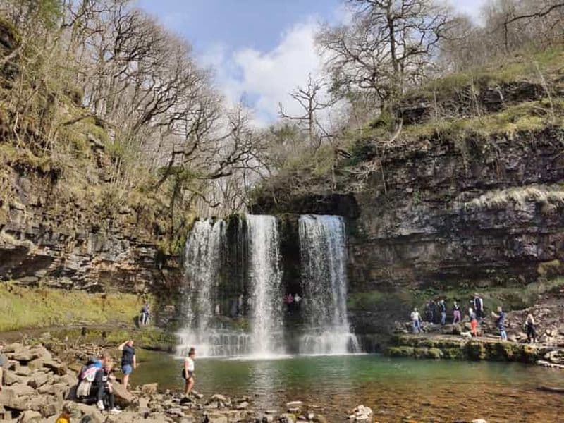 Billet Depuis Cardiff : randonnée guidée vers 8 cascades à Brecon Beacons