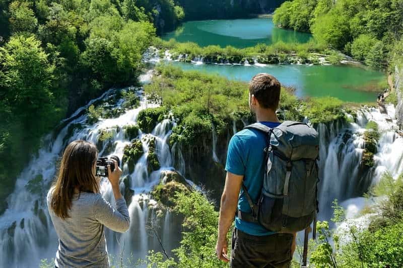 Billet Depuis Zagreb : Excursion guidée d'une journée à Plitvice et Rastoke avec billet