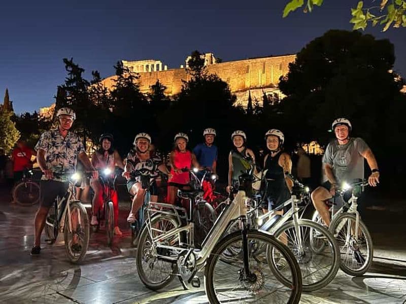 Billet Athènes : visite nocturne des temps forts en vélo électrique