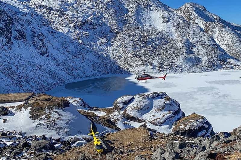 Billet De Katmandou : Excursion en hélicoptère à Langtang-Gosaikunda