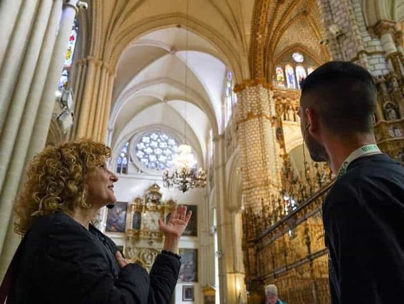 Billet Madrid : excursion d'une journée à Tolède avec visite d'un vignoble et dégustation de vin