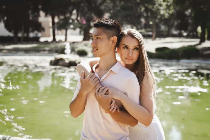 Billet Rome : Photos de couple romantique à la Villa Borghese