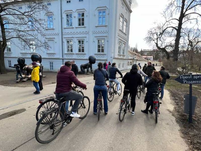 Billet Visite à vélo de Prague cachée