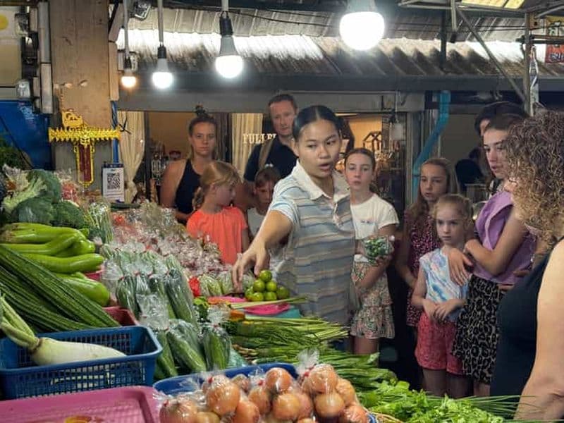 Billet Chiang Mai : cours de cuisine avec visite du marché et prise en charge