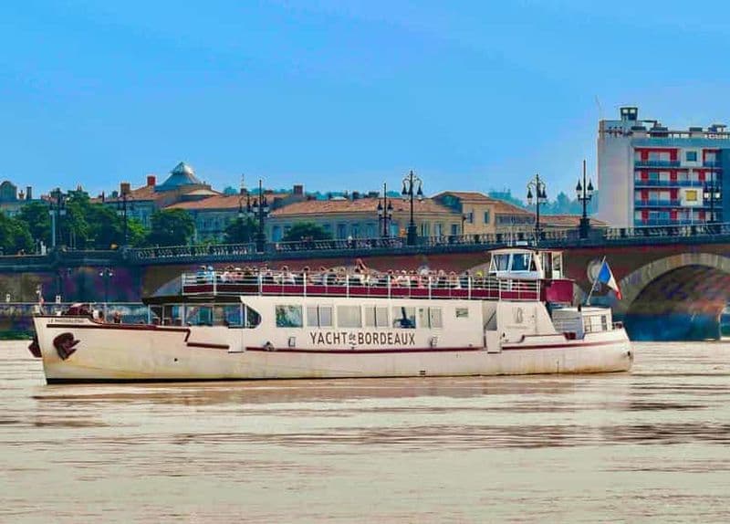 Billet Bordeaux : Croisière sur la Garonne avec verre de vin et canelé