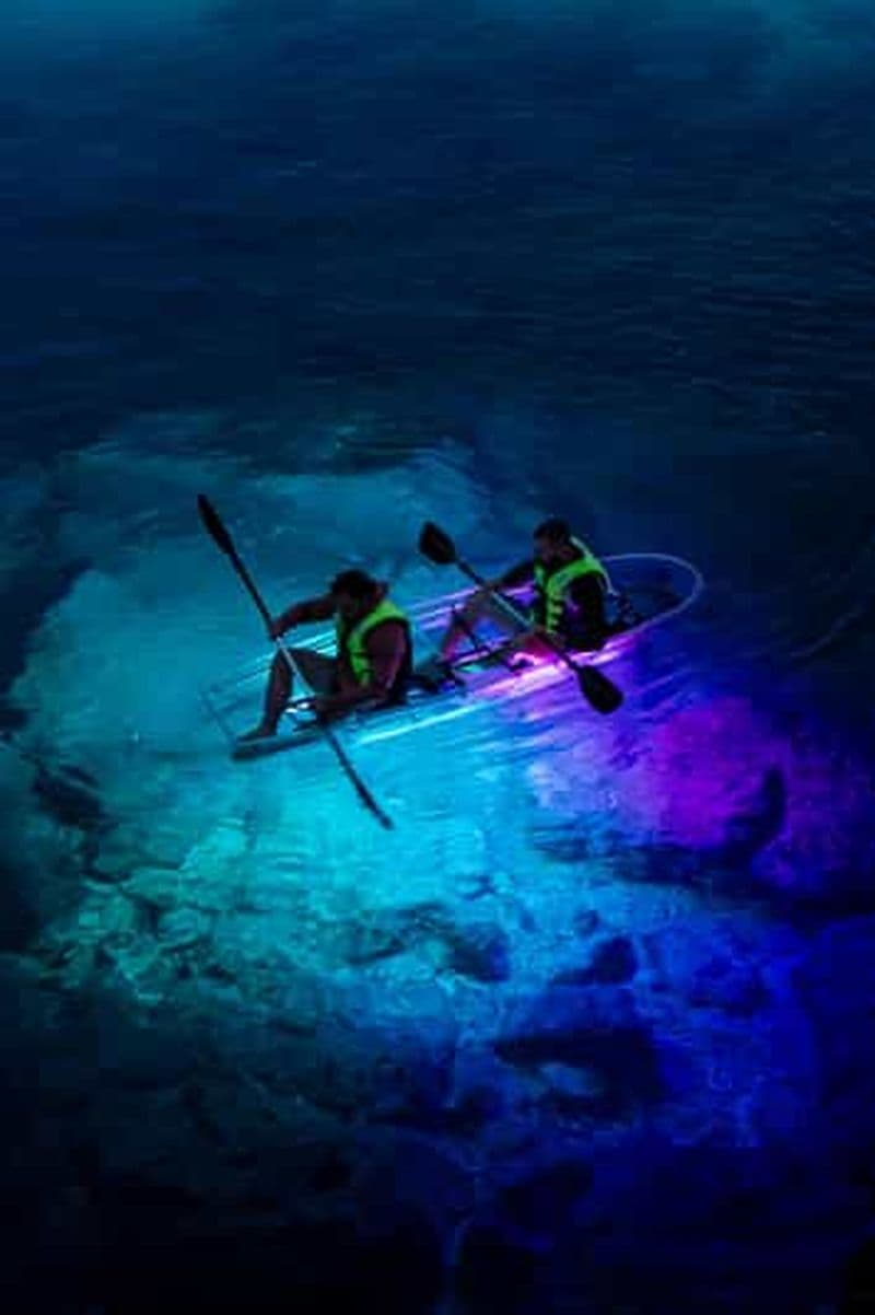 Billet Pula : Excursion nocturne en kayak avec des kayaks lumineux