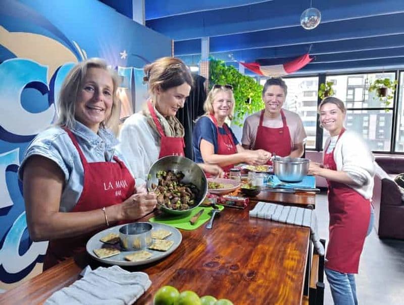 Billet Miraflores : Cours de cuisine péruvienne Ceviche aux fruits de mer et Pisco Sour