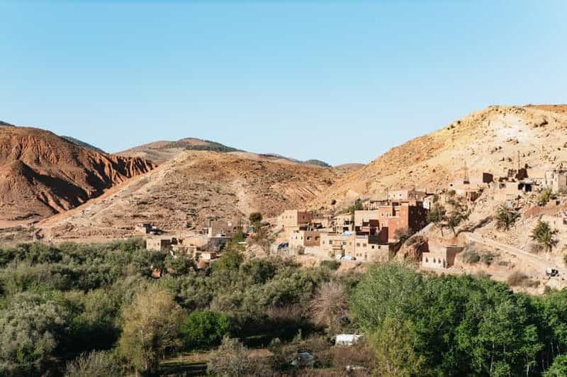 Billet Marrakech : Randonnée de 2 jours dans les montagnes de l'Atlas avec séjour dans un village