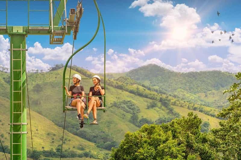 Billet Punta Cana : Aventure en zipline, télésiège, buggy et balade à cheval