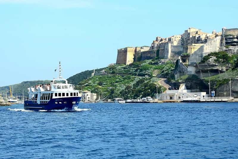 Billet Depuis Ajaccio ou Porticcio : Excursion d'une journée à Bonifacio en bateau