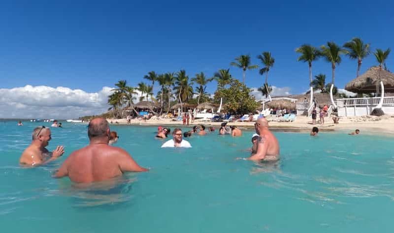 Billet Punta Cana : excursion à l'île Catalina avec plongée avec tuba