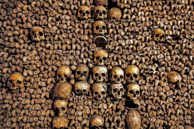 Billet Paris : Visite des catacombes à accès restreint