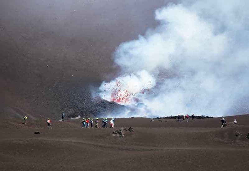 Billet Etna : randonnée vers les cratères sommitaux à 3 340 mètres
