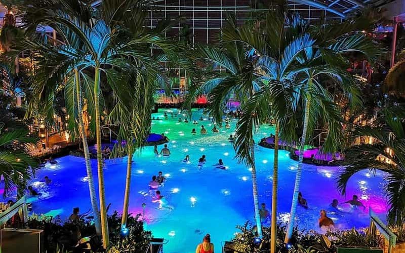 Billet Bucarest : Journée spa au Therme de Bucarest avec transfert de luxe