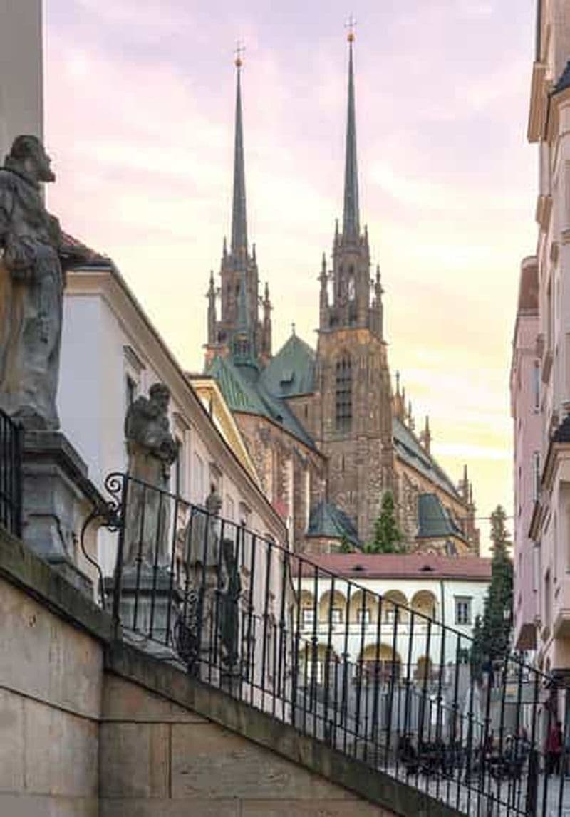 Billet Brno à pied : légendes, histoire et récits méconnus