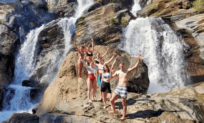 Billet Chiang Mai : cascade secrète et rafting en bambou