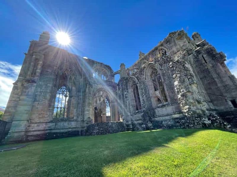 Billet Stone & Story : Excursion d'une journée à la chapelle Rosslyn et à l'abbaye de Melrose