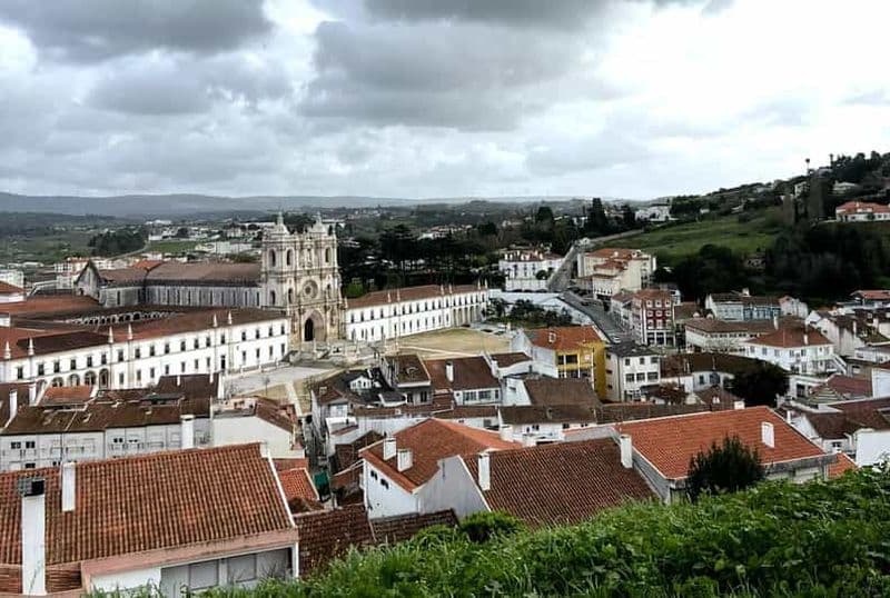 Billet Nazare : Monastère d'Alcobaca et Quinta dos Capuchos E-Bike Tour