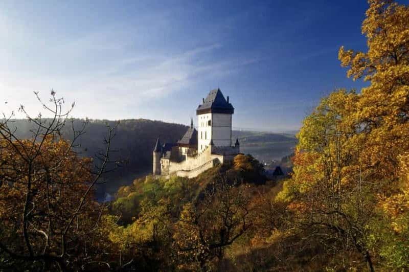 Billet Depuis Prague : billet coupe-file et visite du château de Karlstejn