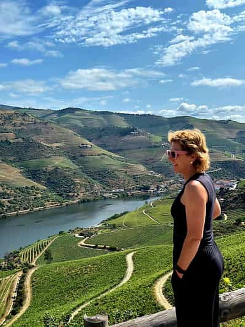 Billet Vallée du Douro : visite viticole premium, déjeuner au domaine et bateau privé