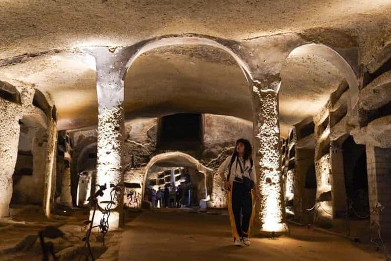 Billet Visite nocturne des catacombes de San Gennaro