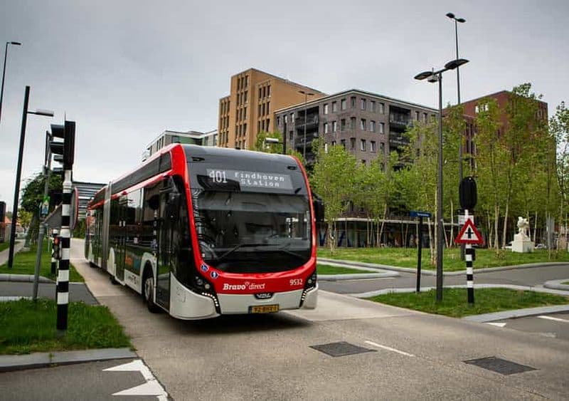 Billet Eindhoven : Bus express de l'aéroport vers ou depuis le centre-ville