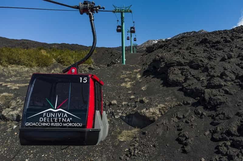 Billet Mont Etna : Billets aller-retour pour le téléphérique et le bus 4x4