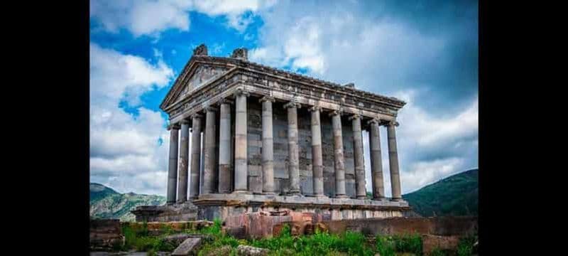 Billet Temple de Garni Monastère de Geghard Symphonie de pierres