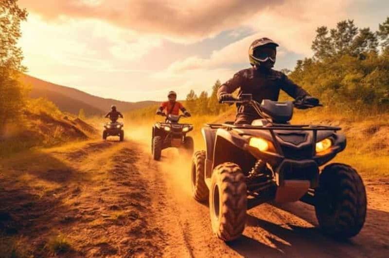 Billet Marrakech : Excursion en quad dans le désert d'Agafay avec dîner-spectacle